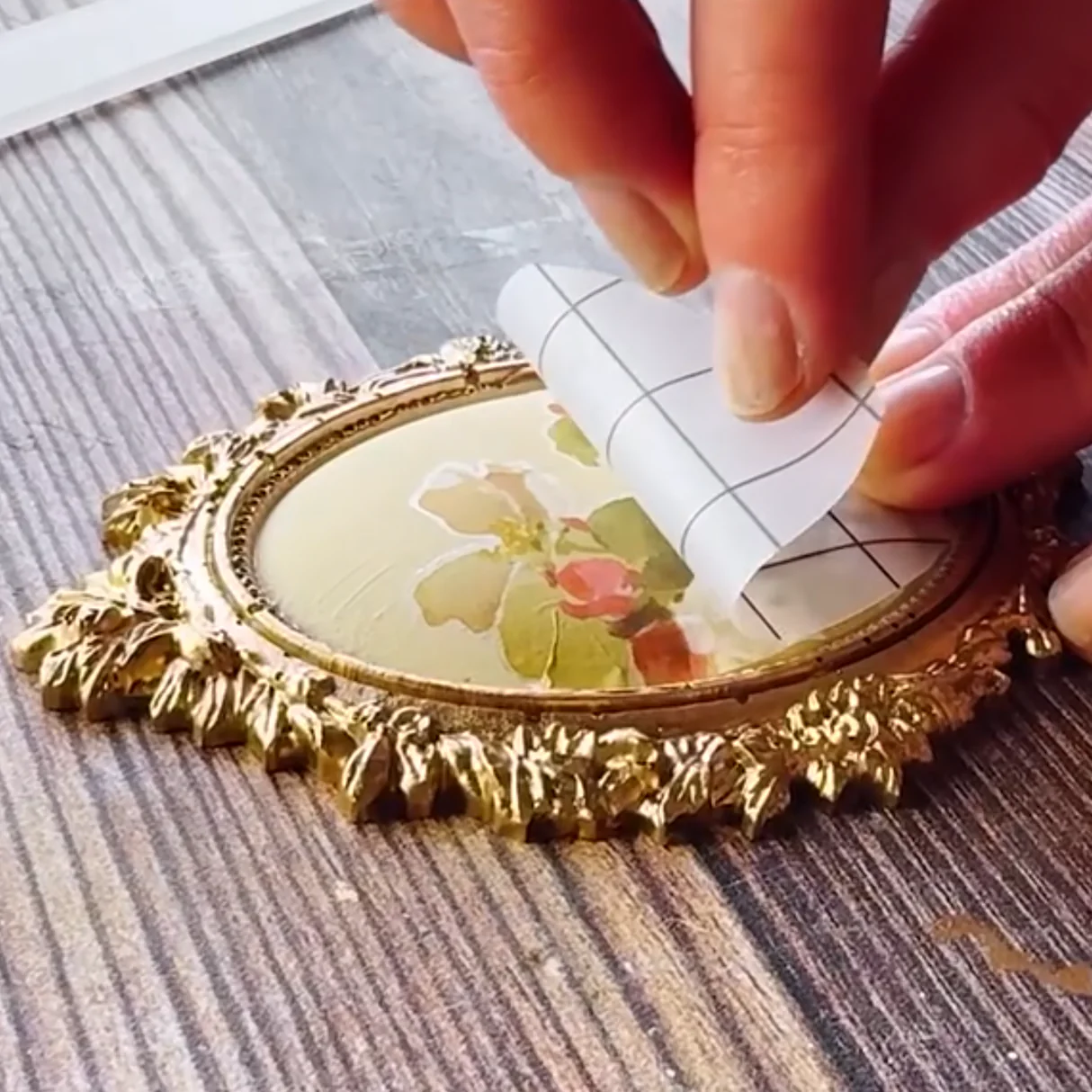 iod mulaj decorativ vintage brooches