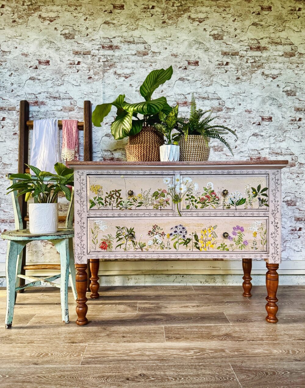 Sarah Featon’s Botanicals – set transfer decorativ IOD – 8 pagini A4 - imagine 3